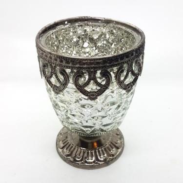 Imagem de Castiçal Porta Velas Medieval em Vidro Vintage Prata C/ Base - Flash