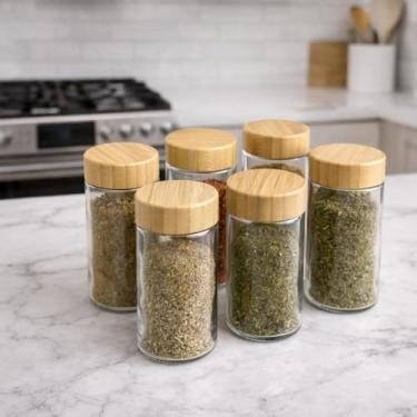Imagem de Kit Porta Temperos Hermético em Vidro com Tampa de Bambu – Potes Organizadores para Mantimentos e Cozinha (6 Potes - 90ml)