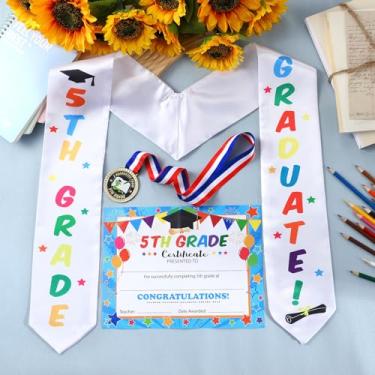 Imagem de Shyyween Pacote com 3 conjuntos de prêmios de formatura da 5ª série inclui faixa de estola, certificado de diploma da escola primária e medalha dourada com glitter para meninos e meninas crianças 5ª