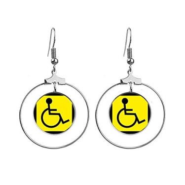 Imagem de Símbolo de advertência amarelo preto deficiente, brincos quadrados, argola pendurada, joia circular