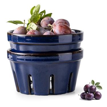 Imagem de Gomakren Tigela de frutas com furos, conjunto de 2 cestas de frutas de cerâmica, recipientes redondos de armazenamento de frutas de 14 cm, cestas de morango, decoração de cozinha de fazenda - azul