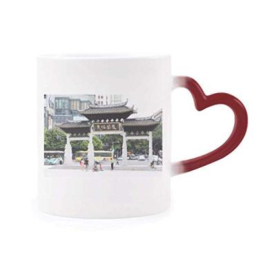 Imagem de Caneca de fotografia de arquitetura tradicional chinesa sensível ao calor Copo de grés que muda de cor vermelha