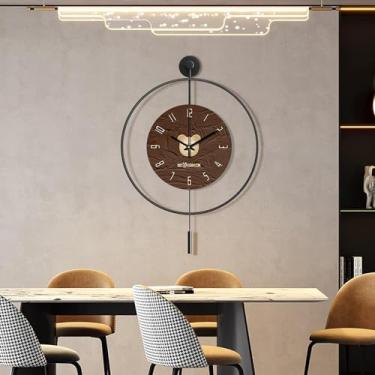 Imagem de Relógio de parede moderno, relógios de parede grandes decorativos de metal operado por bateria, relógio de parede com pêndulo para decoração de sala de estar, quarto, cozinha, escritório, relógio de