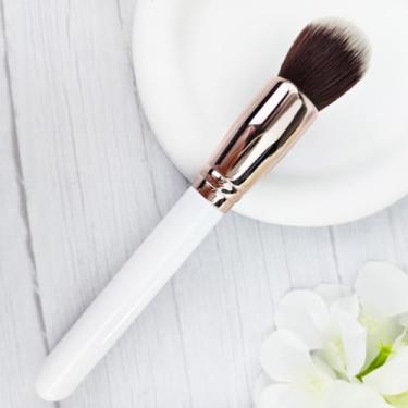 Imagem de Pincel de base Kabuki de topo redondo profissional para maquiagem facial para misturar pó líquido corretivo creme blush