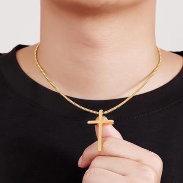 Imagem de Colar masculino com cruz, corrente de pingente de aço inoxidável em ouro, prata, preto, joia minimalista polida para uso diário ou presente, 28 Inches, Aço inoxidável, Sem Pedra Preciosa