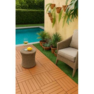 Imagem de Kit 30 Decks Madeira Plástico Encaixe Modular Piscina Sacada 30x30cm -
