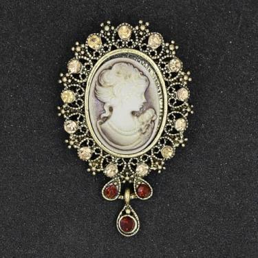 Imagem de Broche de camafeu vitoriano vintage para mulheres, broche de rosto feminino de strass, broche de lapela de cristal elegante para vestido de casaco, presente para ela, One Size, Metal, não