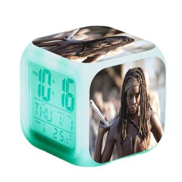 Imagem de Despertador digital LED Walkings Deads Square 8x8x8cm
