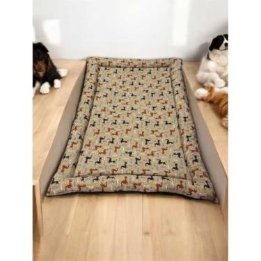 Imagem de Colchonete Gigante 100x140 para Cachorro ou Gato com Zíper e Fundo Impermeável – Conforto e Durabilidade para Pets de Grande Porte (GORGURINHO CACHORRO GRAVATA)