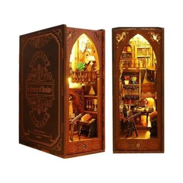 Imagem de Miniatura DIY De Estante De Livros Em Madeira, Figuras De Casa De Bone