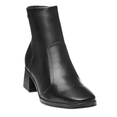 Imagem de Bota Em Couro Feminina Pegada - 282301, Preto, 36