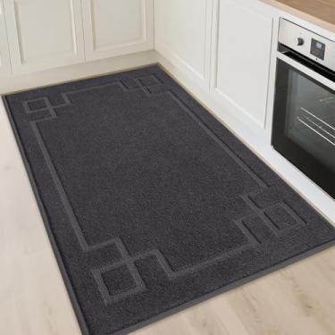 Imagem de BEQHAUSE Tapetes de cozinha antiderrapantes, laváveis, laváveis na máquina, tapetes de cozinha macios absorventes para chão, pia, corredor, lavanderia, 81 x 122 cm, cinza escuro