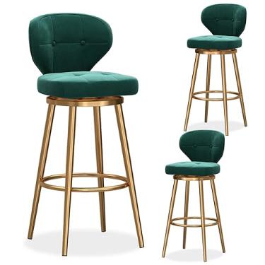 Imagem de Conjunto de 3 bancos de bar giratórios com altura de balcão, banquetas modernas de veludo com encosto médio, cadeira de bar estofada com base de metal, bancos de ilha de cozinha