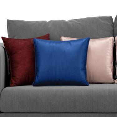 Imagem de Kit com 3 Capas Luxuosas para Almofadas Várias Cores 44x44 - ARADECOR,