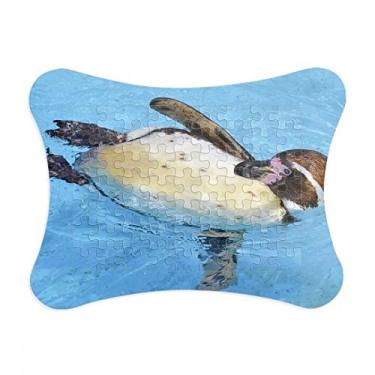 Imagem de Moldura de quebra-cabeça natureza natureza com pinguim da Antártica para natação, decoração de quadros, ornamento de jogo de quebra-cabeça