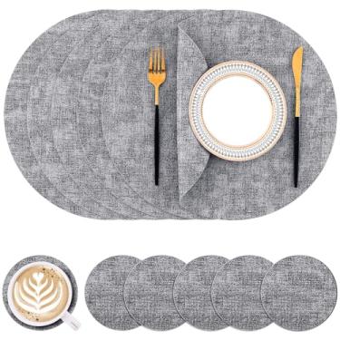 Imagem de Homaxy Jogo americano e porta-copos redondos de couro sintético, tapetes de mesa laváveis de dois lados, tapetes de jantar resistentes ao calor limpáveis para ambientes externos e internos, conjunto
