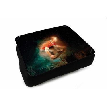 Imagem de Almofada Bandeja para Notebook Laptop Skate Skatista Cidade Noite - De