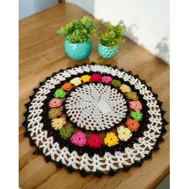Imagem de Toalha de Bandeja Pequena Redonda Primavera 45cm Crochê Artesanal - Ma