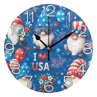 Imagem de Relógio de parede decorativo analógico estético silencioso sem tique-taque relógio de cozinha para quarto, decoração de parede de fazenda moderna fofa EUA gnomo vermelho azul, 25 cm, ponteiros