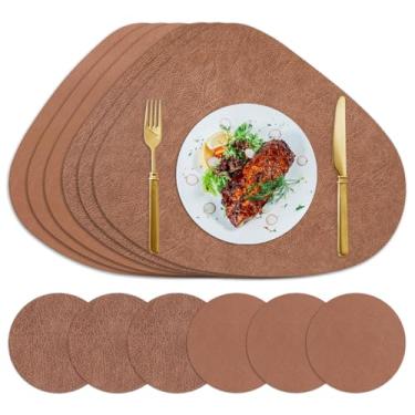 Imagem de Lussenwert Jogo americano de couro sintético, conjunto de 6 jogos americanos à prova d'água, frente e verso, resistentes ao calor, limpáveis, com porta-copos, tapetes de mesa de jantar antiderrapantes