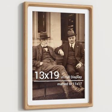 Imagem de Heimlove Molduras de carvalho natural de 33 x 48 cm, moldura de certificado de madeira original feita à mão com tapete para exibição de fotos de formatura de 28 x 43 cm, imagem de família, imagem de