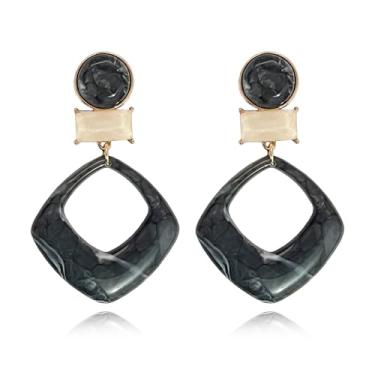 Imagem de RCHENGYANUIMA Brincos modernos geométricos quadrados exagerados de resina irregular com pingente vazado joias modernas para mulheres, Medium, Acrílico, Sem pedra preciosa