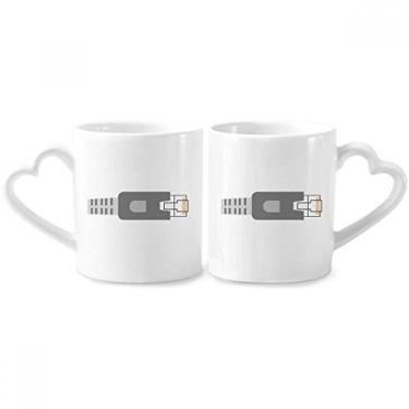 Imagem de Conjunto de canecas de porcelana para casais, diagrama de circuito, padrão de plugue de tomada e coração
