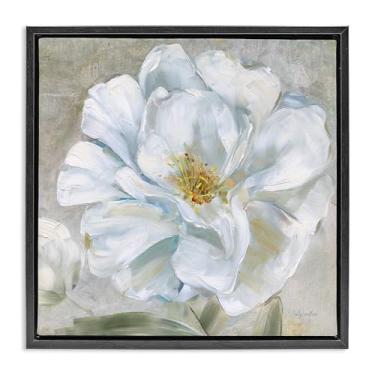 Imagem de Stupell Industries Close Up White Bloom Framed Floater Canvas Wall Art Design por Sally Swatland, Moldura flutuante preta, 63 x 63 cm