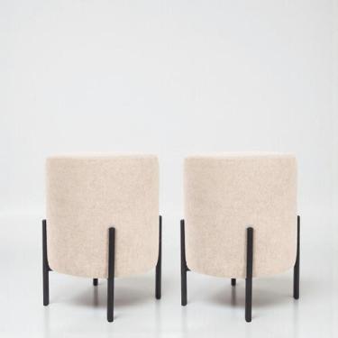 Imagem de Kit 2 Puff Siena Redondo Organico Tecido boucle Puf decorativo Pés de 