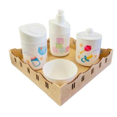 Imagem de Kit Higiene Baby Menino e Menino c/bandeja em MDF - Dóia Kids, Quadrad