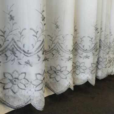 Imagem de Cortina Voil Bordada Para Varão Sala/Quarto 2,60 De Altura 4 De Largur