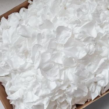 Imagem de Pétalas de rosa Eslibin Real White 300 unidades para casamento 80g