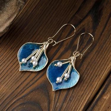 Imagem de Brincos pendentes elegantes com design em forma de flor azul pingando óleo para mulheres, casamentos, festas noturnas, brincos leves para presente para ela, 2inch, Liga de aço, Sem pedra preciosa