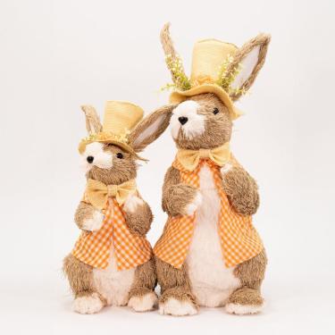 Imagem de Dupla Coelho Da Páscoa Laranja Com Chapéu E Flores Enfeite