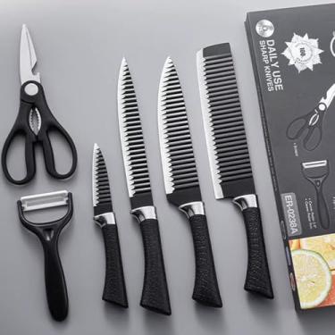 Imagem de Genérico Kit Facas de Cozinha 7 Peças, Lâminas Serrilhadas em Aço Inox com Revestimento Antiaderente Preto, Cabos Ergonômicos, Inclui Tesoura Multiuso e Descascador em Cerâmica