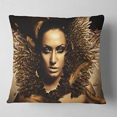 Imagem de Designart Sexy Brunette Arte Digital Retrato Sala de Estar, Sofá, Almofada de Alta Qualidade + Capa de Almofada Estampada em ambos os lados 40,64 cm x 40,64 cm