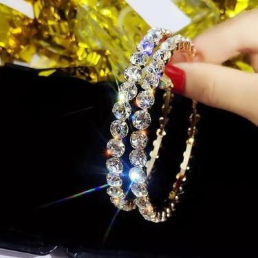 Imagem de Brincos de Argola Grandes com Zircônia Cúbica - Joia Moderna e Feminin