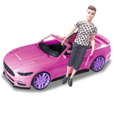 Imagem de Carro Rosa Conversível Com Boneco Tipo Ken Namorado Da Barbie - Lua To