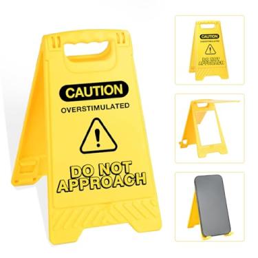 Imagem de Caution Overstimulated Do Not Approach Office Decor Decorações engraçadas de mesa para mulheres colegas de trabalho, decoração sarcástica, brincadeiras de Halloween, presentes de mordaça de colega de