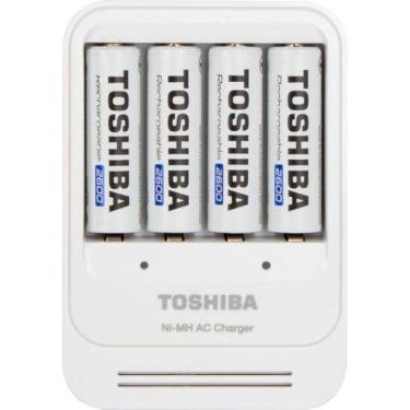 Imagem de Carregador de Pilhas Toshiba TNHC-6GAE4 CB com 4 AA 2600mAh Ni-MH Bivolt para Dispositivos Eletrônicos