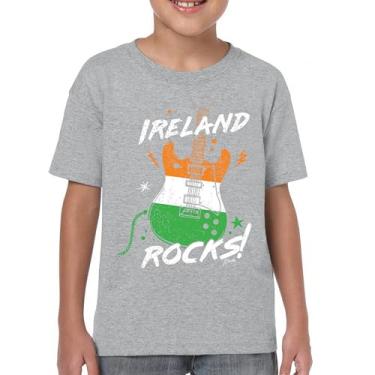 Imagem de Camiseta juvenil Ireland Rocks Guitar Flag St Patrick's Day Shamrock Groove Vibe Pub Celtic Rock and Roll Cravo infantil, Cinza, M