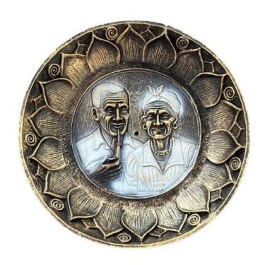 Imagem de Incensário Prato de Orixás 12 cm em Resina  Religiosos cor:CASAL PRETO