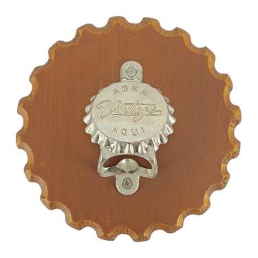 Imagem de Abridor Parede Decorado Tampinha Garrafa Madeira Vintage