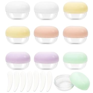 Imagem de 10 recipientes pequenos de viagem de 10 ml à prova de vazamentos mini frascos de viagem com 10 peças de espátula de maquiagem pequena branca, frascos de viagem convenientes com tampas para cremes e