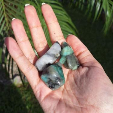 Imagem de Esmeralda Pedra Natural Rolada - 1kg e 500g - Turismo em Ametista, 500