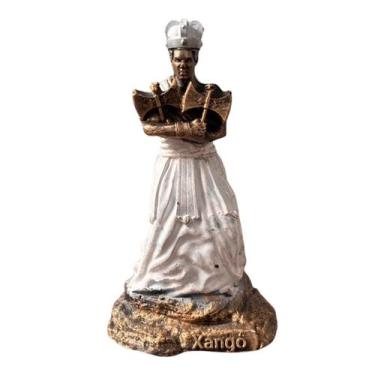 Imagem de Escultura Xangô Com Machado Duplo Branco Vintage Resina 11Cm - Lua Mís