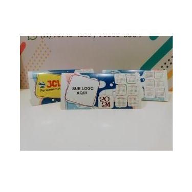 Imagem de Calendário de Mesa Triangular Personalizado - 100% Personalizável - no