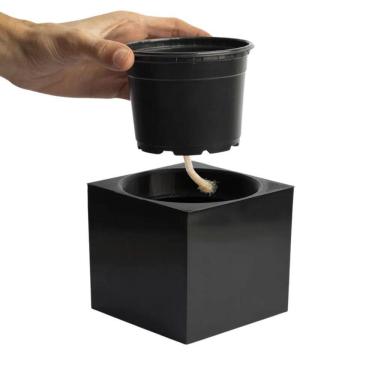 Imagem de Vaso Quadrado Autoirrigavel 10Cm X 11Cm Preto