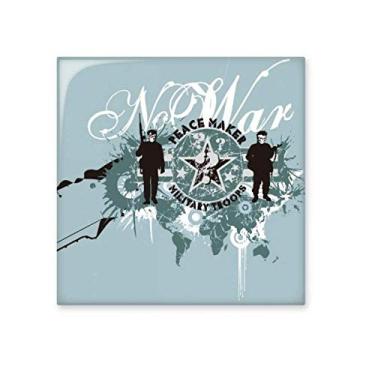 Imagem de Pedra adorna de tijolos vitrificados com estampa da paz da Guerra Estrelada