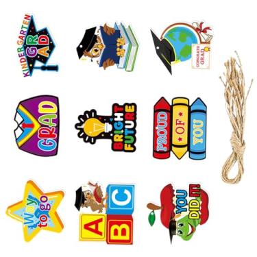 Imagem de Etiquetas De Formatura Do Jardim De Infância, 9 Peças Adesivos de Formatura, Pendente De Com Cordão Para Decoração De Celebração Sala De Aula Pré-Escolar